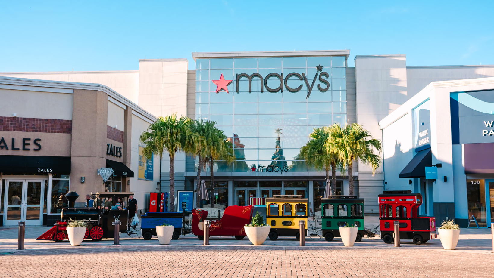 Wiregrass Mall in Wesley Chapel