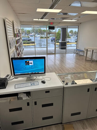 Gizmo Pros Holiday branch - serving Tarpon Springs with mobile repair
