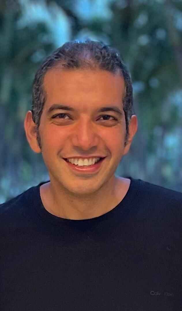 Mahmoud Elmandouh, owner and lead technician at Gizmo Pros